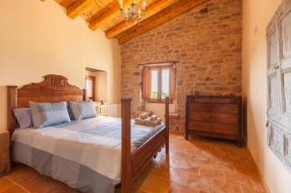 Masia Can Pla - San Mateo de Bages - 1