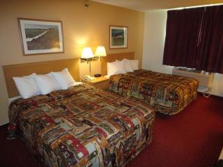 Americas Best Value Inn & Suites-Spring Valley - Spring Valley - 9