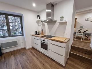 HOME ET HOLIDAY Le Petit Verdot - Viviers - 7