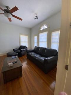 The Gator Manor – 6 Bedrooms Walk to UF / Stadium - Gainesville - 3