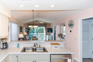 3rd Floor Waterfront Condo Sleeps 6 - 2 bed 2 bath Waterway Village 16G Awesome Views - Myrtle Beach - 4
