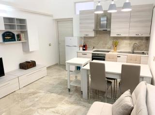Giorgi Lux - Catania - 5