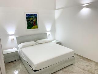 Giorgi Lux - Catania - 4