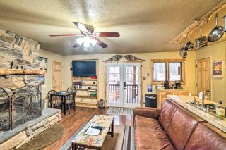 Rustic Condo with Patio Walk to Angel Fire Resort! - Angel Fire - 4