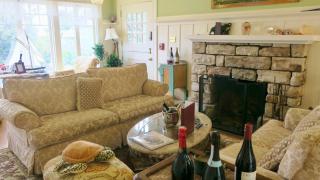The Old St Angela Inn - Pacific Grove - 5