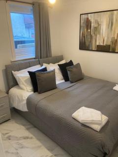 Modern seaside apartment ,Lossiemouth, Moray - 1