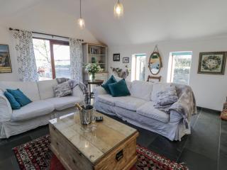 Cwch Gwenyn - Holyhead - 6
