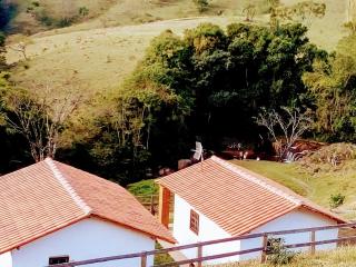 Chalés Cachoeira Cafundó - Bueno Brandão - 9