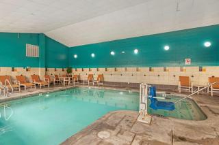 Best Western Plus Ocean View Resort - Seaside - 3
