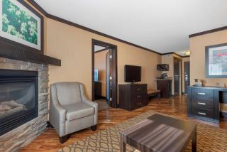 Best Western Plus Fernie Mountain Lodge - 2
