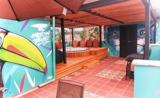 Local Gem wtih terrace, Near Provenza - Medellín - 0