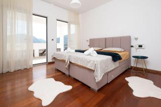 Luxury 4-bedroom villa with pool! - Strp - 6