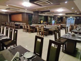 TGV Hotel - Ahmedabad - 6