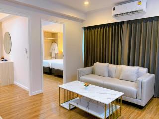 Miloft Sathorn Hotel - SHA Plus Certified - Bangkok - 1