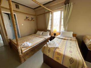 New Hotel Castle - Pokhara - 4
