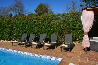 Villa Sitges Ilusión 15 minutes by car from Sitges Sleeps 16 people XXL swimming pool - 1