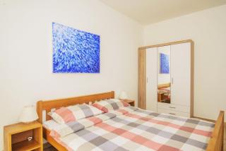 Villa Bua - Beautiful Seafront Apartments - 7