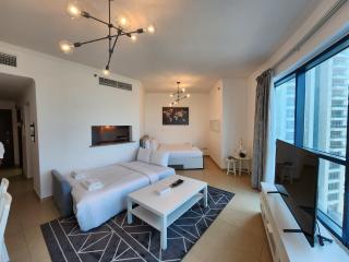 Bright & Valuable, close to Metro Station - Dubái - 2