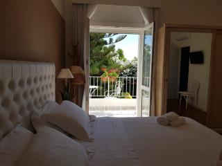 Arenosu Comfort Country Guesthouse - Fertilia - 1