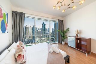 Lovely Marina 1BR w/ Marina Views and walk to beach - Dubai - 2