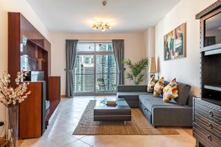 Lovely Marina 1BR w/ Marina Views and walk to beach - Dubai - 6