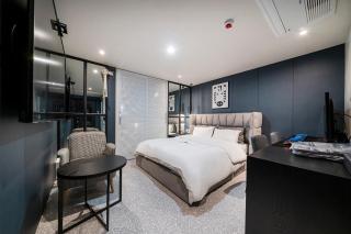 Gorilla Hotel - Wonju - 6