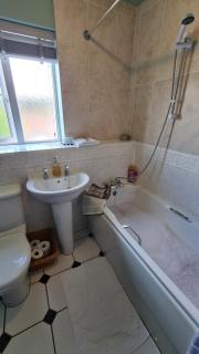 The Farrier's by Spires Accommodation A convenient place to stay for exploring Cannock Chase - Hednesford - 4