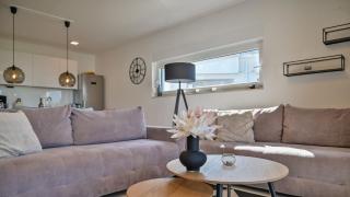 Modern Adora Apartment - 3