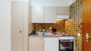 Spacious studio in a nice area in Sierre - 1