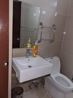 Rqui CondoTel Near Airport - Manila - 4