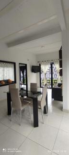 SANTYS HOUSE MELGAR apartamentos amoblados con capacidad para 6 personas para 6 personas - Melgar - 4