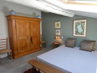 Charmant Appartement Climatisé avec Terrasse, 2 Chambres, au Cœur de Mèze, près de l’Étang de Thau - FR-1-604-10 - 4