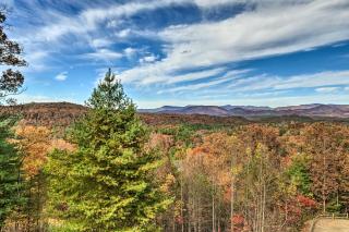 Murphy Cabin with Fire Pit and Stunning Mtn Views - Turtletown - 4