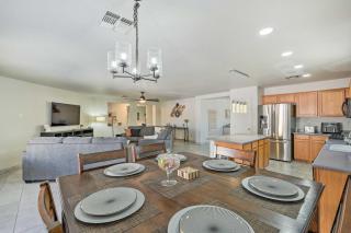 Phoenix Home with Patio, 2 Mi to State Farm Stadium - Phoenix - 4
