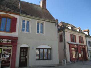 Gîte Indépendant avec Cour Close, WiFi et Chauffage Compris – Proche Montluçon et Néris-les-Bains - FR-1-489-27 - Huriel - 0