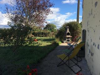 Fermette rénovée avec jardin clos, animaux acceptés, WiFi et parking - FR-1-489-87 - Bourbon-lʼArchambault - 7