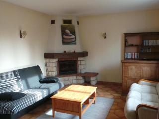 Gîte familial avec piscine partagée, cheminée et jardin clos près de Vichy - FR-1-489-76 - Creuzier-le-Neuf - 5