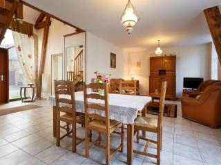 Gîte montagnard avec 3 chambres, jardin clos, terrasse couverte, animaux acceptés, proche Vichy. - FR-1-489-101 - Ferrières-sur-Sichon - 9