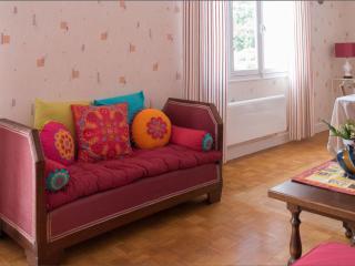 Gîte familial en Auvergne avec jardin, ping-pong, proche stations thermales, animaux acceptés - FR-1-489-127 - Mazirat - 4