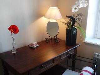 Maison en pierres rénovée avec patio, proche Vichy, 3 chambres, BBQ, TV, Wifi, animaux bienvenus. - FR-1-489-191 - Ferrières-sur-Sichon - 2