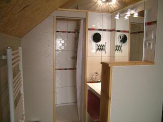 Charmante Maison "Duplex" avec Piscine Chauffée, Sauna et Jardin dans un Domaine de 15 ha - FR-1-489-208 - Vernusse - 2