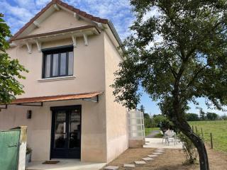 Gîte champêtre rénové avec jardin et BBQ, proche parc Le PAL - FR-1-489-347 - Pierrefitte-sur-Loire - 0