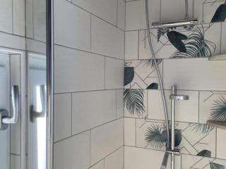 Gîte de Charme Rénové à Pierrefitte-sur-Loire, Vue sur Campagne - FR-1-489-334 - 3
