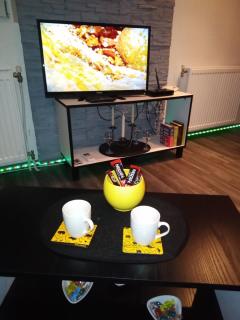 Airport Happy House - 2