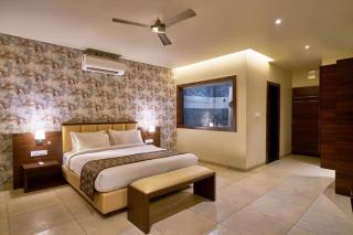 Hotel Shlok- Pure Veg , Kolhapur - Kolhapur - 9
