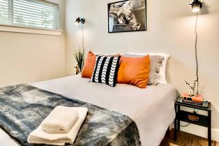 Love for Dallas: Close to Deep Ellum & AAC! - Dallas - 8