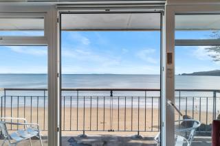 On The Beach - Direct Beach Access Sea Views - Saundersfoot - 3