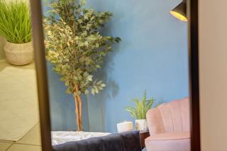 City Centre, 2 Bedroom, Secured Parking, 3 King Bed, WiFi Sleep 6 Guest Comfortable on Three King Size Beds, Jewellery Quarter , Birmingham City Centre , Allocated Secured Parking - Birmingham - 2