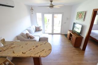 New One Bedroom Suite West Bay Roatan - Number 6 - West Bay - 3