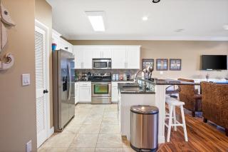 Baja Breeze - Port Aransas - 4